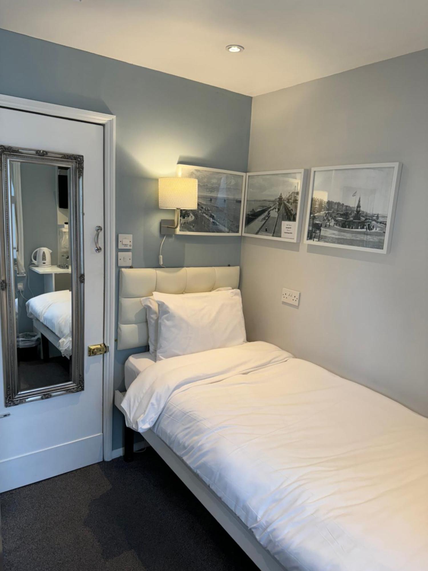 Blue Sky Guest House Hove Extérieur photo
